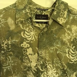 Men’s silk Hawaiian print button down